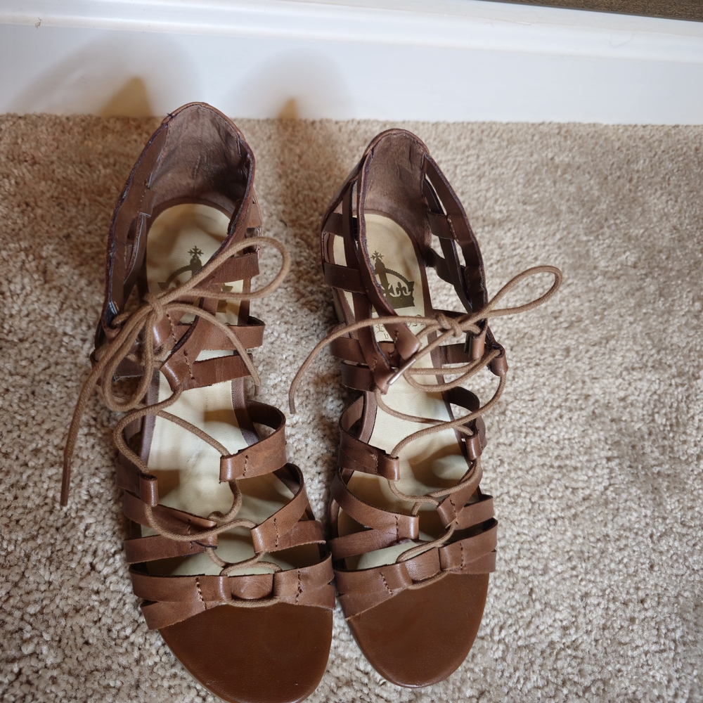 Crown Vintage Tan Strappy Sandals